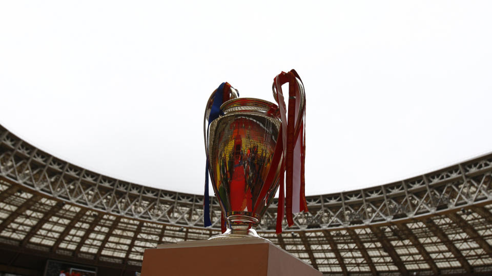 UTESTENGT: Pobedo ville nok aldri ha v�rt noen utfordrer til � legge hendene sine p� Champions League-trofeet, men n� f�r ikke den makedonske klubben engang muligheten til � konkurrere i noen av Uefas turneringer de neste �tte �rene. Foto: SCANPIX/REUTERS/Eddie Keogh