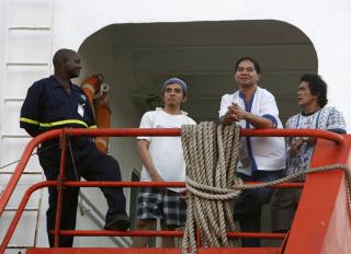 FRIGITT:  Det norskeide skipet �Bow Asir� ble kapret av somaliske pirater 26. mars. Dr�ye to uker senere ble b�ten sluppet fri etter at rederiet Salhus Shipping hadde betalt l�sepenger p� 16,2 millioner kroner. Foto: SCANPIX