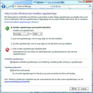 OPPDATERE WINDOWS VISTA: Slik skrur du p� automatisk oppdatering av Windows Vista:1. Klikk p� Start-knappen, klikk Alle programmer, og klikk deretter Windows Update.2. I ruten til venstre klikker du Endre innstillinger.3. Velg Installer oppdateringer automatisk (anbefales).4. Under Anbefalte oppdateringer merker du av for Inkluder anbefalte oppdateringer ved nedlasting, installering eller varsling av oppdateringer.5. Under Oppdateringstjeneste merker du av for Bruk Microsoft Update.
Dette s�rger for at du i tillegg til � oppdatere operativsystemet ogs� oppdaterer Microsoft Office og andre Microsoft-programmer.6. Klikk OK til slutt.