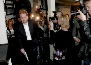 M�TTE PRESSEN: Kjell Inge R�kke da han ankom pressekonferansen p� M�nefisken i Oslo onsdag.
Foto: Stian Lysberg Solum/SCANPIX