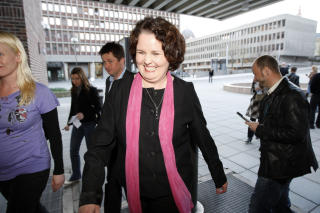 JE ER: N�rings- og handelsminister Sylvia Brustad sa i klartekst - p� hedmarksdialekt - at hun var forbanna. Det fikk hun gjennomg� for.
Foto: Lise �serud / SCANPIX