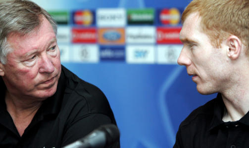 - CRICKET, SIER DU?  Scholes sa i mai at han vil legge opp til sommeren og heller spille cricket. Foto: Riccardo De Luca, AP/Scanpix