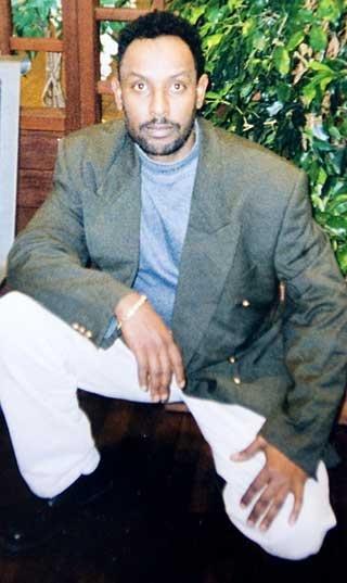 DREPT: Mahmed Jamal Shirwac (46) kj�rte piratdrosje da han ble skutt og drept. Foto: Privat