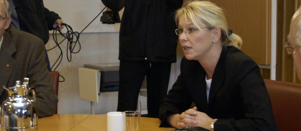 - FORTSETTER I MINDRETALL: Byr�dsleder Monica M�land fra H�yre fortsetter i byr�det samme med Krf . Foto: Scanpix