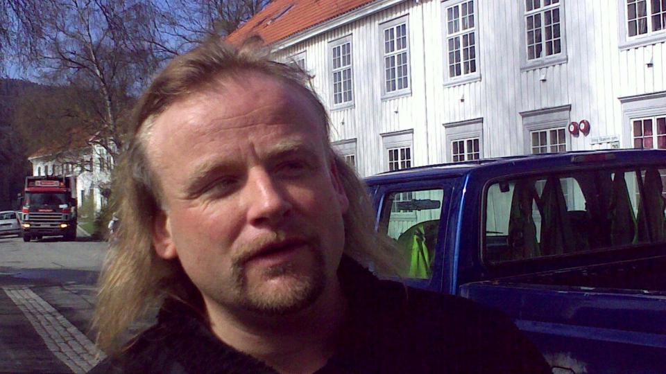 VITNE: - Det var en veldig sterk opplevelse, sier Kurt Nyg�rd om da han fant den drepte Mahmed Jamal Shirwac. Foto: Kjell-Ivar Myhr