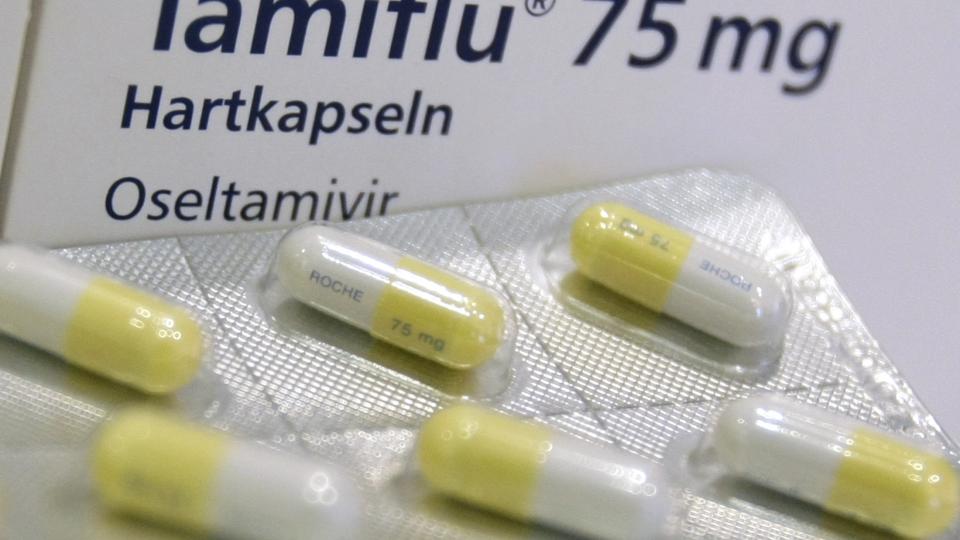 BESTILLER TIL EGET BRUK: Flere apotek melder at leger og tannleger hamstrer influensamedisinen Tamiflu til seg selv og sine familier. Foto: REUTERS/Leonhard Foeger/Scanpix