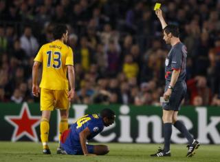 - BURDE V�RT UTVIST: Barcelona-trener Pep Guardiola mener Michael Ballack var en av de verste eksponentene for det han mente var ufint spill fra Chelseas side.Foto: SCANPIX/REUTERS/Albert Gea