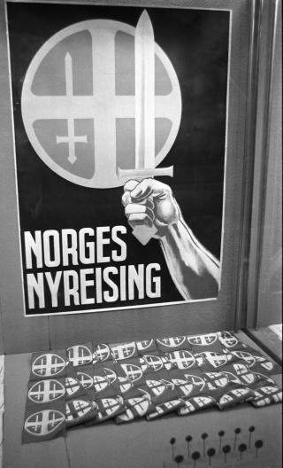 STERK SPLITTELSE: I Nasjonal Samling var det sterke pangermanske krefter, men også nasjonalistiske motkrefter. I SS-organet Germaneren var kritikken mot Quisling og NS meget sterk.
Foto: Sverre A. Børretzen / Aktuell / Scanpix STERK SPLITTELSE: I Nasjonal Samling var det sterke pangermanske krefter, men også nasjonalistiske motkrefter. I SS-organet Germaneren var kritikken mot Quisling og NS meget sterk.
Foto: Sverre A. Børretzen / Aktuell / Scanpix