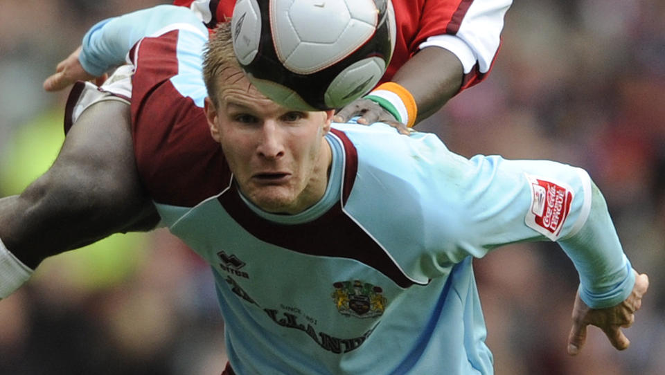 P� VEI MOT DR�MMEN: Christian Kalvenes' Burnley er en spennende Wembley-finale unna � spille i Premier League neste sesong. Foto: SCANPIX/REUTERS/Toby Melville