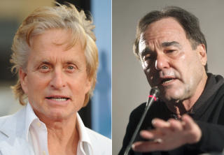 SAMMEN IGJEN: Michael Douglas og regiss�r Oliver Stone. Foto:SCANPIX/AFP