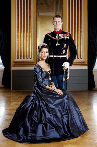 FORELDRE: Prins Joachim og prinsesse Marie har f�tt sitt f�rste barn sammen. Foto: EPA/STEEN EVALD