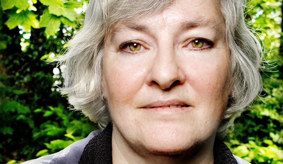 GRUER SEG:  Nina Karin Monsen gleder seg til � f� prisen, men ikke til prisutdelingen. Foto:  Anniken C. Mohr/Dagbladet