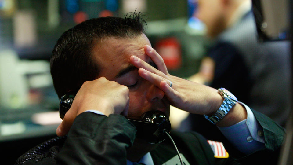 FORTSATT KRISE: Finanskrisen, fanget i et �yeblikk p� b�rsen i New York. Foto: Mario Tama/Getty Images/AFP/Scanpix