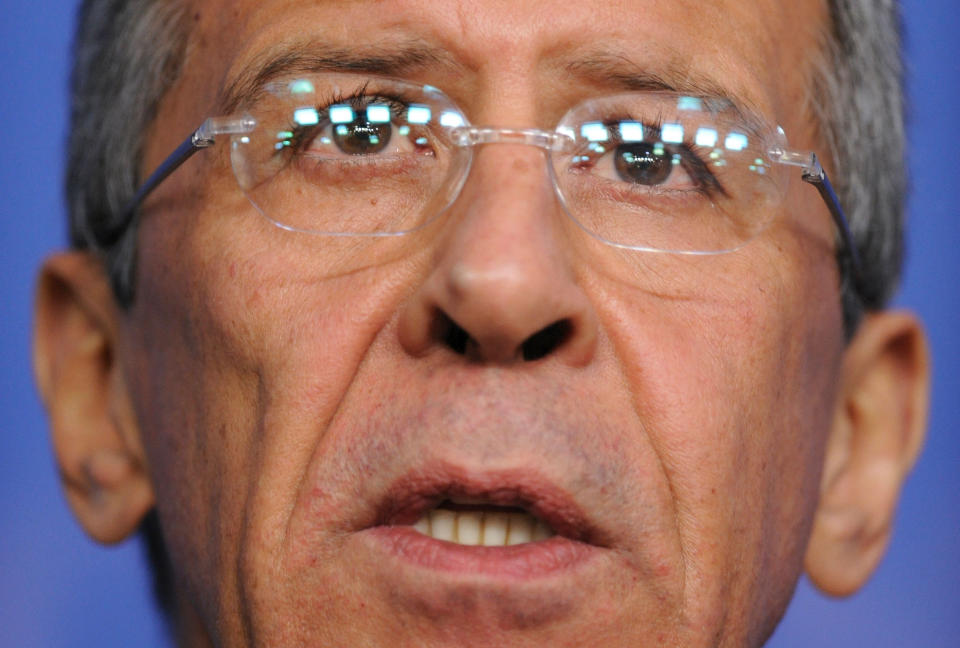 KOMMER IKKE:  Russlands utenriksminister Sergei Lavrov Foto: SCANPIX/AFP PHOTO/JOHN THYS