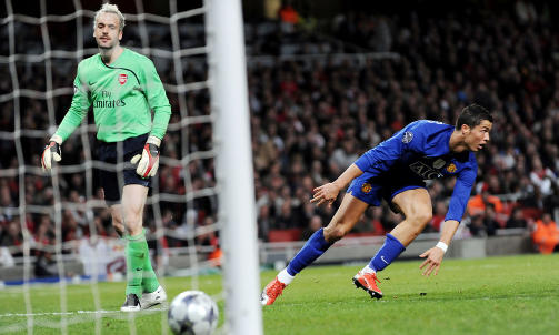 SUPERKONRING: Her har Cristiano Ronaldo scoret etter en lynhurtig United-kontring. Foto: AFP