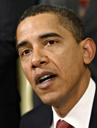 TAR GREP: Avgj�relsen om � stenge det omstridte fengselet var en av de f�rste Barack Obama tok etter at han ble president i januar. Foto: Scanpix