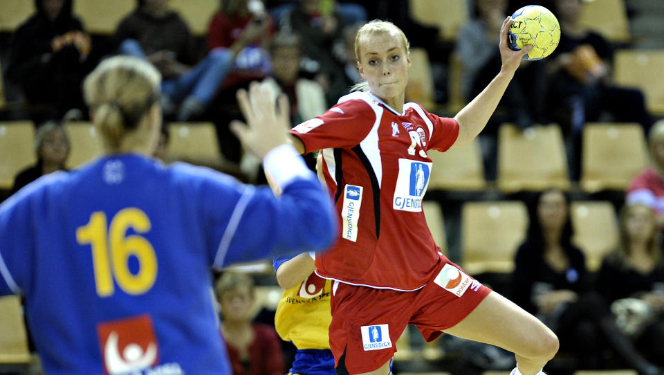 KAN GI SEG: Vigdis H�rsaker kan ha spilt sin siste h�ndballkamp. Foto: Henning Bagger / SCANPIX