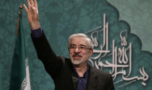 STERKESTE UTFORDREREN: Det er ventet at Ahmadinejads sterkeste motstander vil bli den mer moderate politikeren Mirhossein Mousavi, en tidligere statsminister. Han skal registrere seg som kandidat s�ndag. Foto: SCANPIX