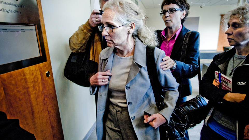 TOK TIL T�RENE: Drapssiktede Ane Lykke Reppe (60). FOTO: Thomas Rasmus Skaug