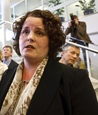 T�FFE UKER: N�rings- og handelsminister Sylvia Brustad m�tte til slutt akseptere handelen med Aker Solutions. Foto: Cornelius Poppe/SCANPIX