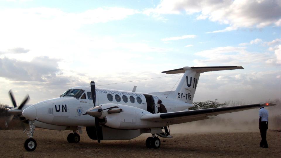 LEIER FLY: FN, Leger uten grenser og Den internasjonale r�de kors-komiten leier fly av tvilsomme selskaper. Dette bidrar til � forlenge krigene og de humanit�re katastrofene i verden.   Foto: EPA/STEPHEN  MORRISON