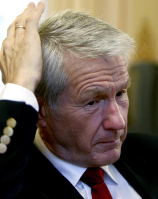 Thorbj�rn Jagland er offisiell norsk kandidat til generalsekret�rjobben i Europar�det, men valget er n� avlyst. Foto: Knut Falch / SCANPIX