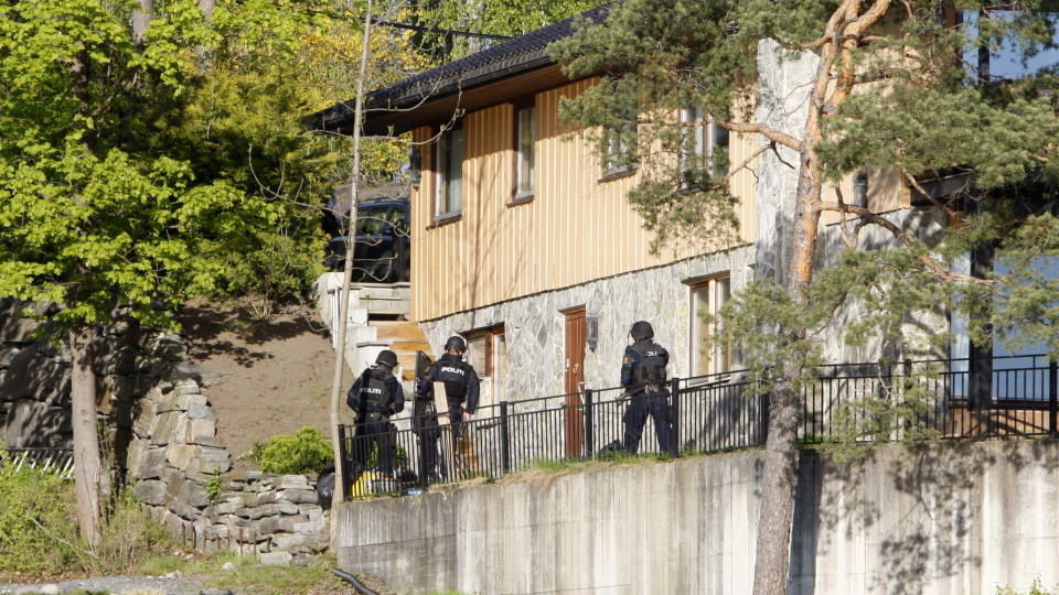 DREPTE EKSKONE OG STEDATTER: Et bitter skilsmisseoppgj�r skal v�re �rsaken til at Harald Borgen (61) mandag denne uken skj�t og drepte sin ekskone Mette Kreim Borgen (59) og hennes datter Isabelle Kreim Lie (41) i parets tidligere hus p� Nes�ya. 
Foto: SCANPIX
