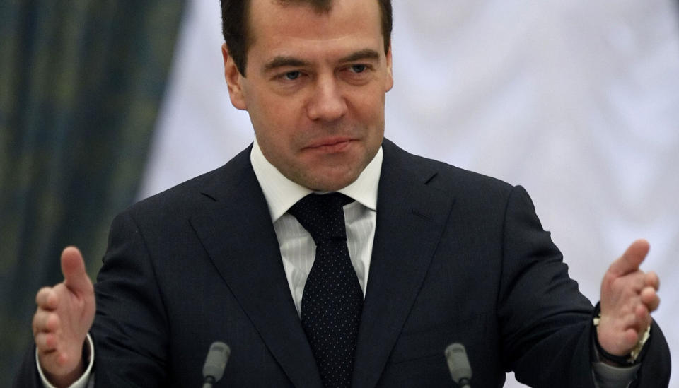IKKE SVIMMEL:    President Dmitrij Medvedev innr�mmer at han har oppn�dd lite med kampanjen som skulle gj�re Russland til et mindre korrupt samfunn. Foto:    AFP PHOTO / SERGEI CHIRIKOV