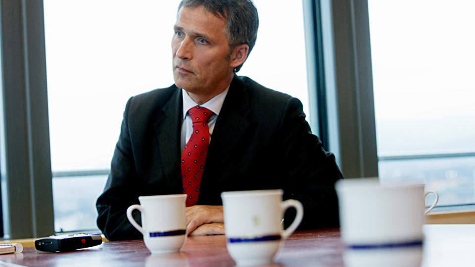 OSLO 20090413:
Statsminister Jens Stoltenberg er tilbake fra p�skeferie. Han er klar p� at han st�tter Sylvias Brustad sin behandling av Aker-saken.
Foto: Stian Lysberg Solum / SCANPIX