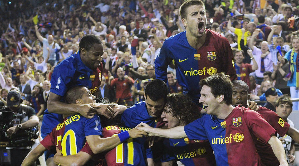 BARCA VANT, TVE TAPTE: Den statlige spanske tv-kanalen TVE er i hardt v�r etter at de valgte � manipulere bort pipinga under nasjonalsangen p� Mestalla i g�r.Foto: AP/Manu Fernandez