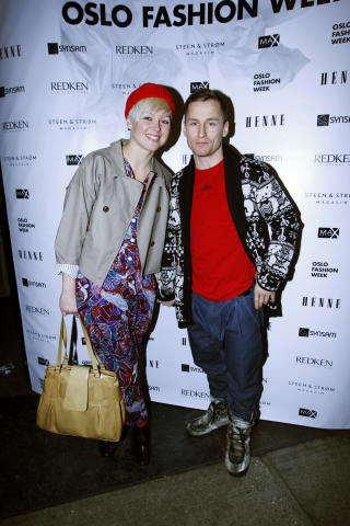 LYKKELIGE:
Mariann Thomassen og kj�resten Daniel Franck sammen p� Oslo Fashion Week.
Foto: Erlend Aas / SCANPIX