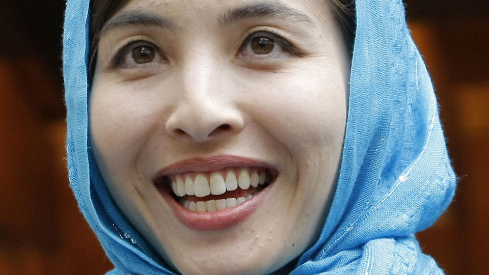 FENGSLET: Denne uka ble Roxana Saberi l�slatt fra fengsel i Iran. Foto: AFP PHOTO/BEHROUZ MEHRI/SCANPIX
