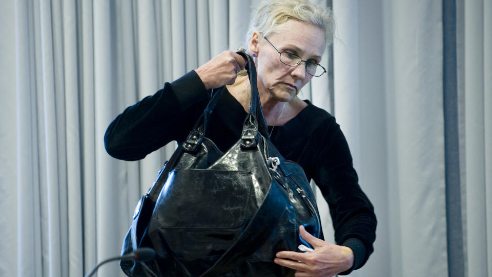 SKYLDIG ELLER IKKE SKYLDIG?Ane Lykke Reppe st�r tiltalt for mord og bedrageri. Og risikerer livstid i fengsel. Foto: Thomas Rasmus Skaug