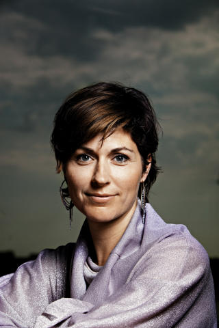 Hjemme best: Sissel har bidratt til over 35 millioner solgte plater. Likevel har hun aldri hatt behov for � erobre verden. Til det lager hun for lite radiovennlig musikk.
