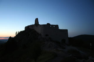 D�DENS SLOTT: Csejte-slottet i det n�v�rende Slovakia var stedet hvor Bathory drepte hundrevis av unge jenter - og endte sine dager i fangenskap.Foto: WIKIMEDIA COMMONS