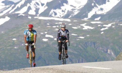 OPPLEVELSE:Rittet g�r over sju dager blant vestlandets fineste turm�l. Foto: Arrang�ren