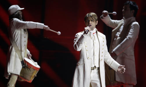 STILIG I HVITT: Bosnia-Hercegovinas band Regina var stilig i hvite dresser. Foto: SCANPIX