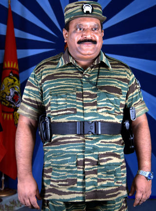 UKJENT: Det er ikke kjent hvor LTTE-leder Velupillai Prabhakaran er, eller om han er i live. Foto: SCANPIX/AFP PHOTO/LTTE /HAND OUT/FILES