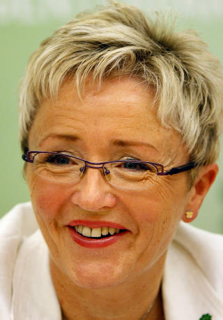 LANSERER TRANSNOVA: Senterpartileder Liv Signe Navarsete og samferdselsminister.
Foto: Erlend Aas / SCANPIX