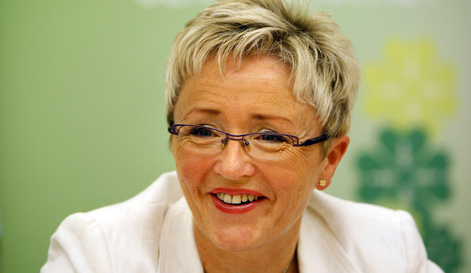 HOPPET OVER K�EN: Partileder og statsr�d Liv Signe Navarsete (Sp).
Foto: Erlend Aas / SCANPIX