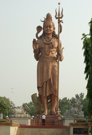 MYE HOMOSEX I HINDUISMEN: Shiva forvandlet seg en gang til kvinne for � nyte lesbisk sex med kona si. Foto: WIKIMEDIA