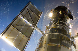 FEM NYE �R! Hubble f�r n� leve til 2014, minst.  Foto: AFP PHOTO/NASA/SCANPIX