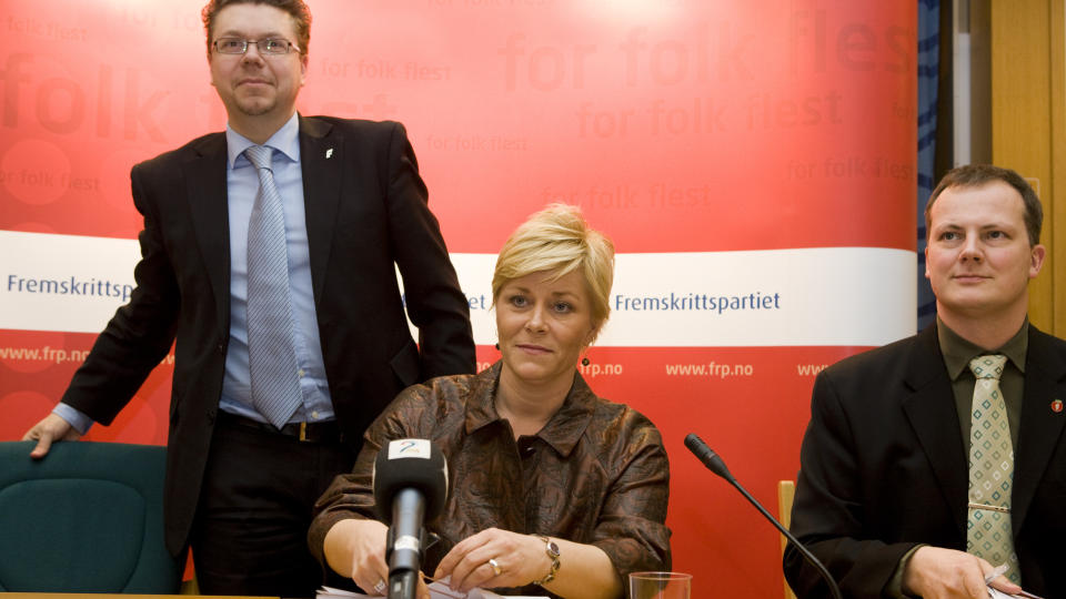 KJERNEVELGEREN: Ketil Solvik-Olsen (t.h.), Fremskrittspartiets milj�politiske talsmann, kjenner seg igjen i partiets kjernevelger. Her sammen med finanspolitisk talsmann Ulf Leirstein og partileder Siv Jensen. FOTO: SCANPIX