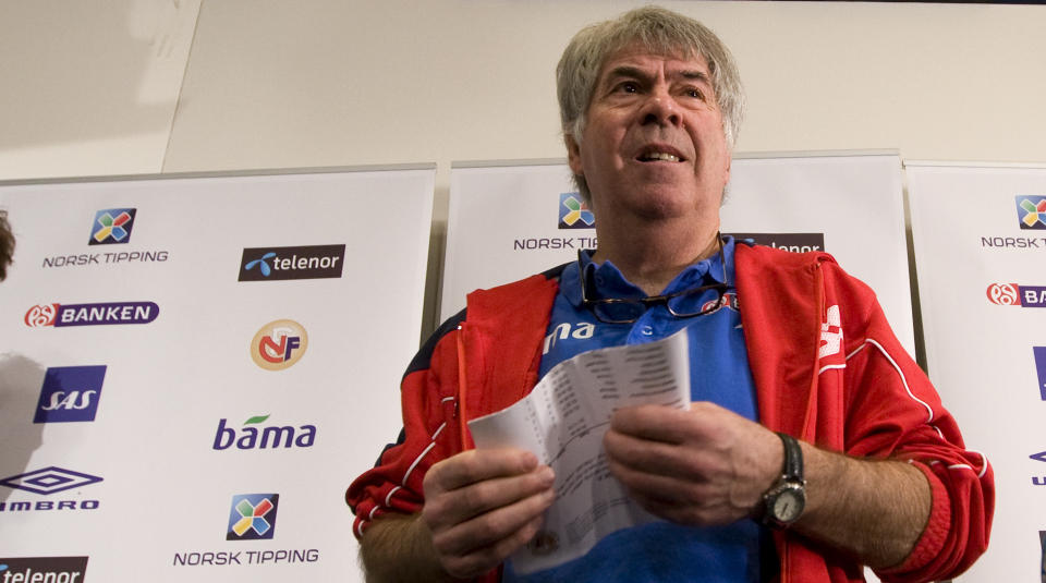T�FFE BORTEKAMPER: Egil Olsens Norge skal m�te Makedonia og Nederland borte i starten av juni. Foto: Bj�rn Sigurds�n / SCANPIX