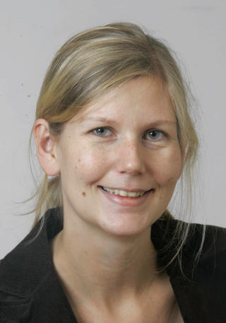 IMOT: - Jeg har til gode � m�te en eneste person som synes dette er et godt prosjekt, sier Aps Marianne Marthinsen. Foto: SCANPIX.