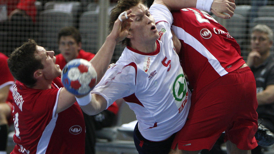 FORVIRRING: Det har hersket full forvirring om hvor Frank L�ke spiller neste sesong. Foto Gorm Kallestad / SCANPIX