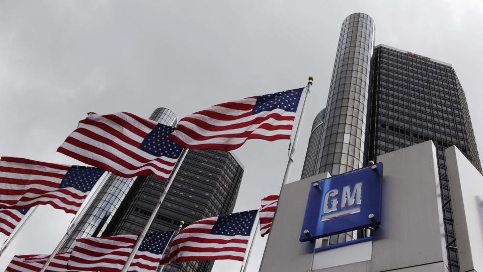 KONKURS:   General Motors vil i l�pet av dagen begj�re seg konkurs, sier en rekke kilder. Her fra selskapets hovedkvarter i Detroit. Foto: AP Photo/Paul Sancya