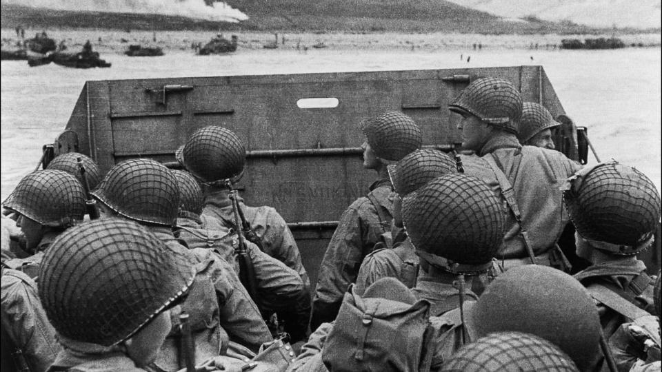 D-DAGEN: Amerikanske tropper klare til � g� i land p� Utah Beach 6. juni 1944. Tapstallene var rekordlave, bare 2500 soldater d�de denne dagen. Foto: AFP
