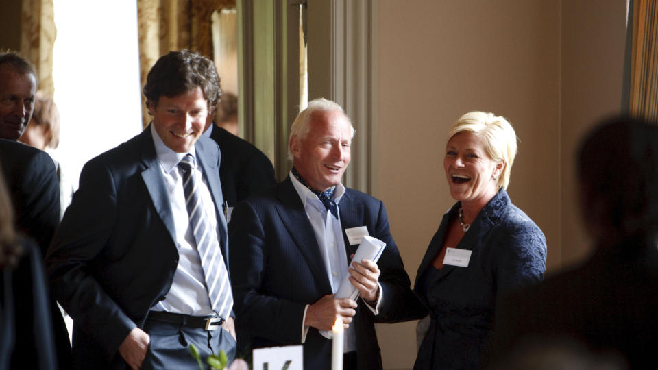 MILJ�KJENDISENE: Partleder i FrP, Siv Jensen, sammen med Christian Ringnes under en lusj p� CC9 Climate Conference p� Hafslund Hovedg�rd i Sarpsborg i ettermiddag.
Foto: SCANPIX