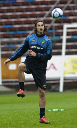 P� VEI TIL SPANIA? Zlatan Ibrahimovic kan v�re p� vei bort fra Inter. Foto: REUTERS